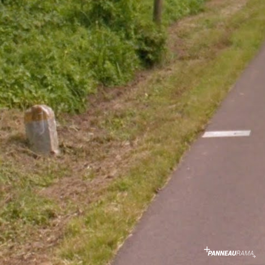 Vue de la borne sur Google Street View