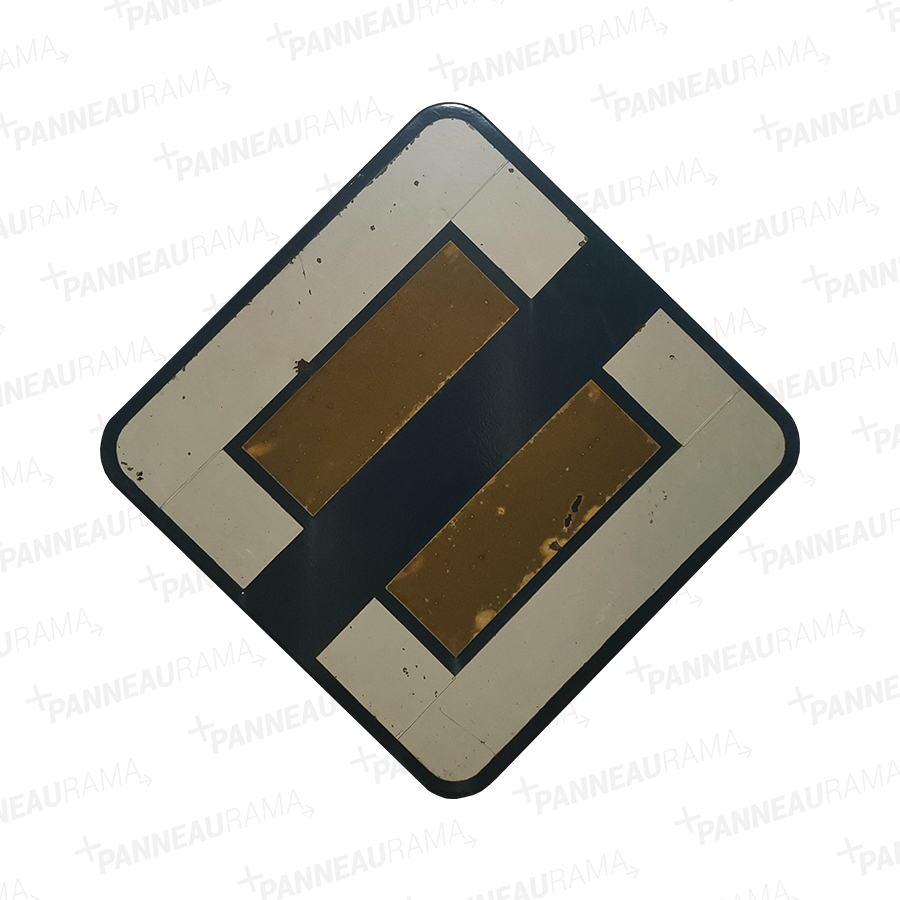 Fin de route à caractère prioritaire